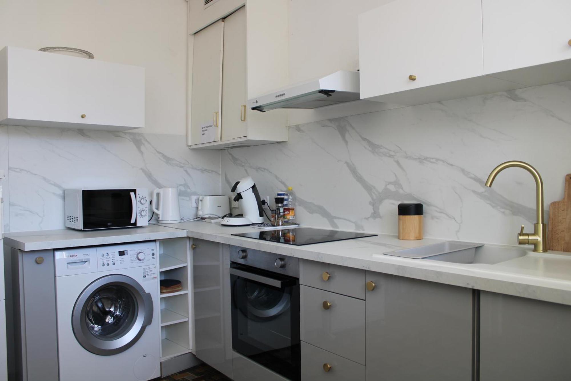 Superbe Appartement Avec Parking Sur Place Nîmes Dış mekan fotoğraf